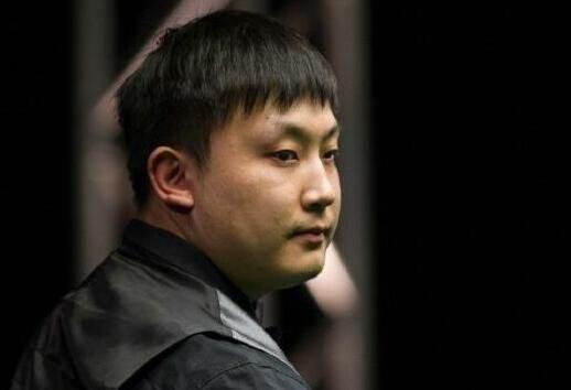 两个边翼卫 两个边翼卫