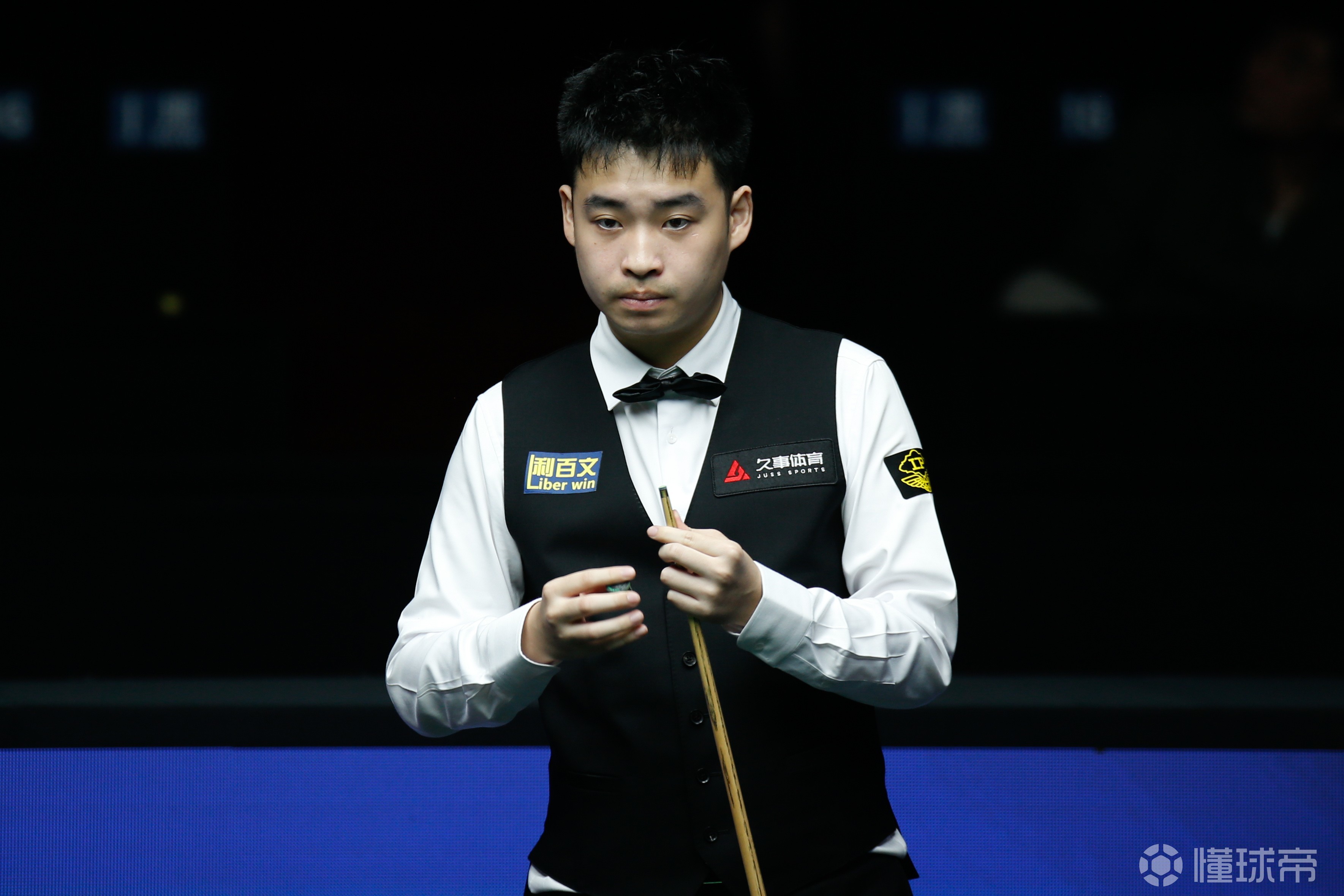 时创造了历 时创造了历